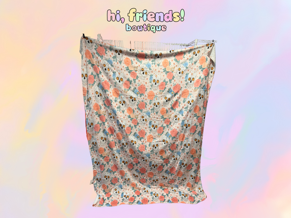 Skulls Throw Blanket